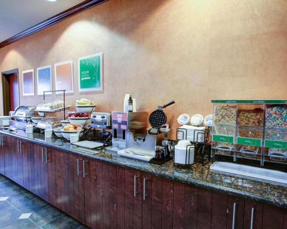 Comfort Inn & Suites Navasota Luaran gambar