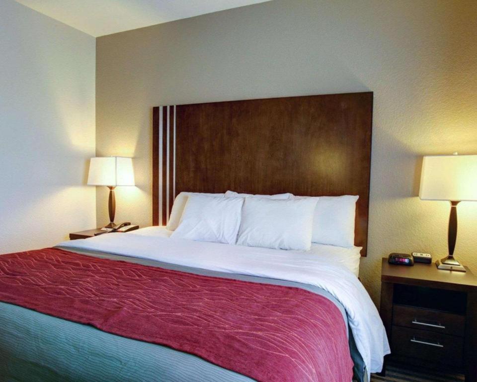 Comfort Inn & Suites Navasota Luaran gambar