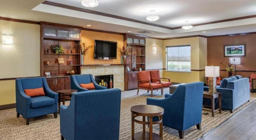 Comfort Inn & Suites Navasota Luaran gambar