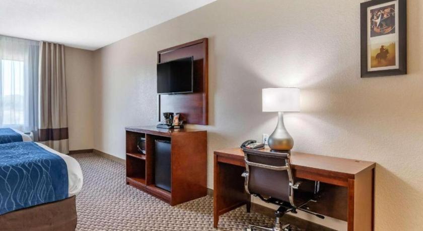 Comfort Inn & Suites Navasota Luaran gambar