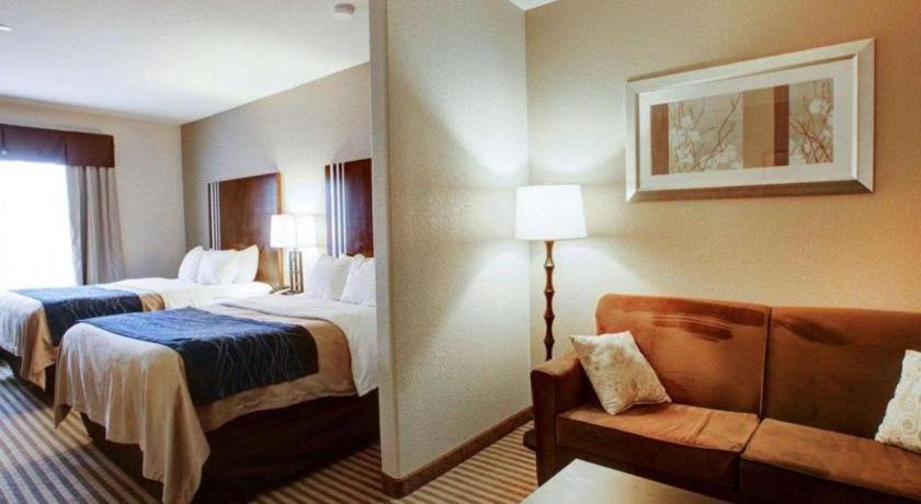 Comfort Inn & Suites Navasota Luaran gambar